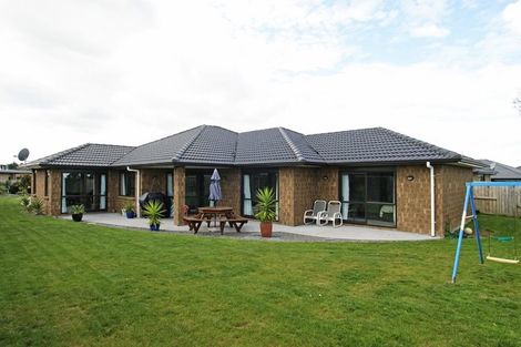 Photo of property in 12 Viking Lane, Flagstaff, Hamilton, 3210