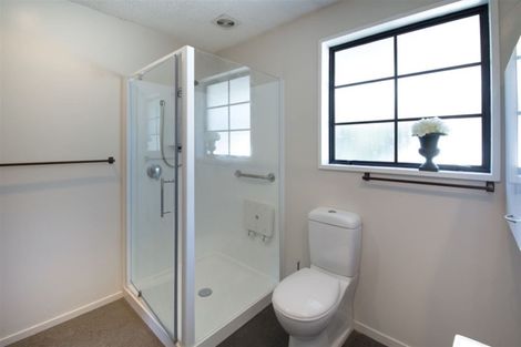 Photo of property in 4 Stirling Street, Merivale, Christchurch, 8014