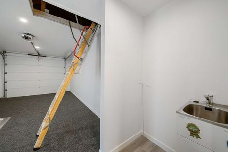 Photo of property in 6a Dey Street, Mosgiel, 9024