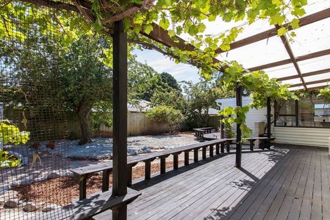 Photo of property in 2 Sinclair Street, New Brighton, Christchurch, 8083