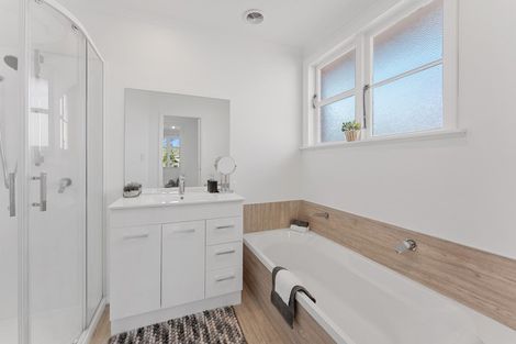 Photo of property in 14 Tararua Street, Trentham, Upper Hutt, 5018