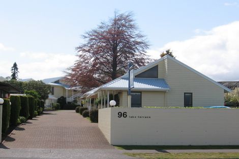 Photo of property in 26/96 Lake Terrace, Taupo, 3330