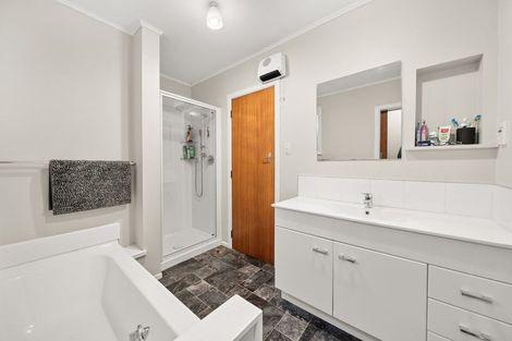 Photo of property in 24 Freyberg Street, Solway, Masterton, 5810