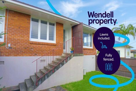 Photo of property in 3/6 Corrella Road, Belmont, Auckland, 0622