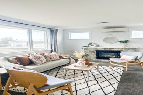 Photo of property in 4 Ross Street, Levin, 5510