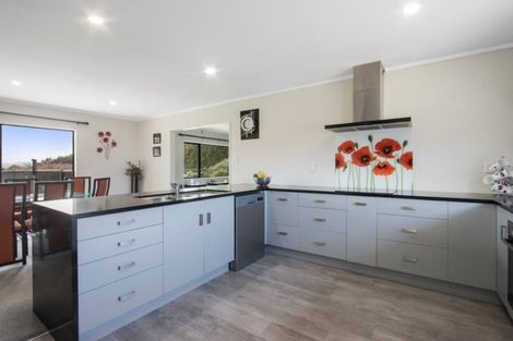 Photo of property in 215 Ongare Point Road, Tahawai, 3170