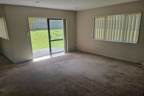 Photo of property in 16 Whitbourne Heights, Manurewa, Auckland, 2105