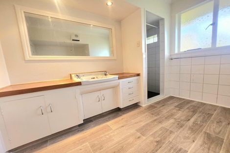 Photo of property in 27 Newcastle Street, Hampden, 9410