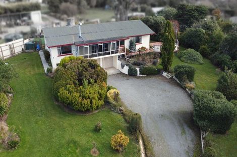 Photo of property in 27 Newcastle Street, Hampden, 9410