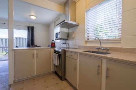 Photo of property in 1/74 La Trobe Street, Pakuranga Heights, Auckland, 2010