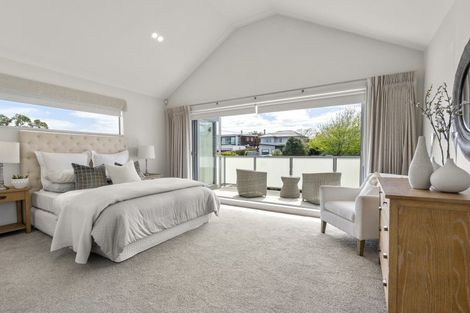 Photo of property in 39 Williamson Avenue, Belmont, Auckland, 0622