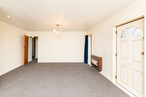 Photo of property in 5 Edgecombe Court, Roslyn, Palmerston North, 4414