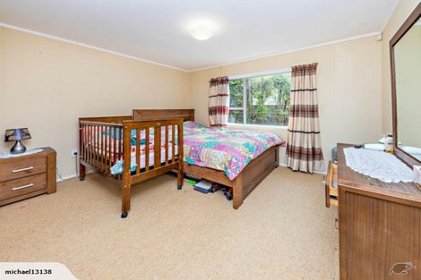 Photo of property in 1/47 Larne Avenue, Pakuranga Heights, Auckland, 2010