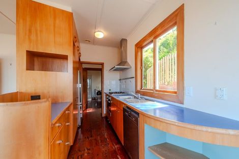 Photo of property in 94 Mitchell Street, Brooklyn, Wellington, 6021