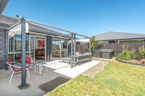 Photo of property in 55 Magnolia Crescent, Tawhero, Whanganui, 4501