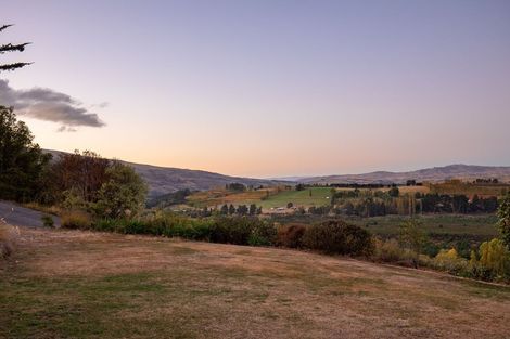 Photo of property in 16 Edinburgh Street, Roxburgh, 9500