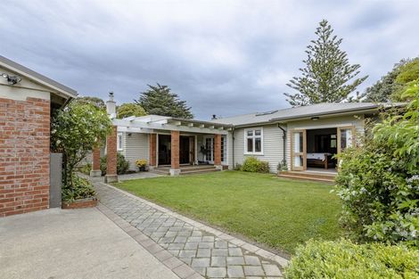 Photo of property in 1387 Colyton Road, Ashhurst, Palmerston North, 4470