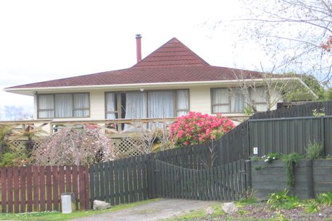 Photo of property in 15 Turquoise Place, Pukehangi, Rotorua, 3015