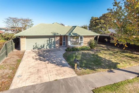 Photo of property in 45 Showgate Avenue, Sockburn, Christchurch, 8042