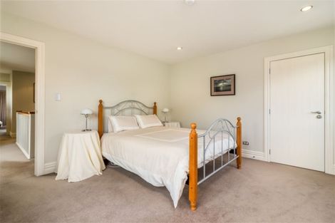 Photo of property in 57 Hawkesbury Avenue, St Albans, Christchurch, 8014