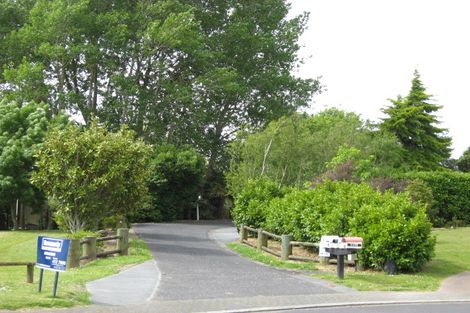 Photo of property in 29 Rosella Grove, Waimauku, 0812