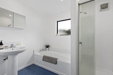 Photo of property in 100 Gillespies Road, Birchville, Upper Hutt, 5018