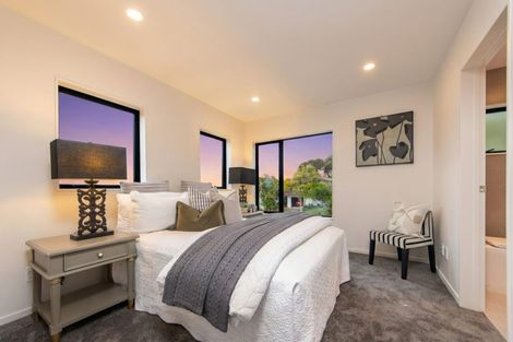 Photo of property in 7a Hewlett Road, Massey, Auckland, 0614
