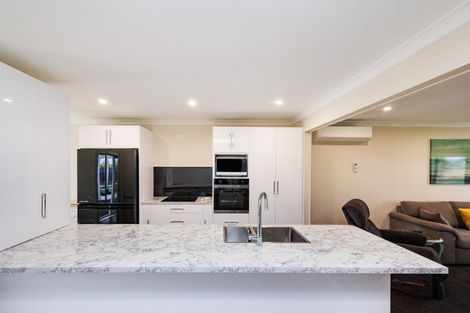 Photo of property in 194 North Street, Feilding, 4702