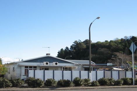 Photo of property in 2 Georges Drive, Napier South, Napier, 4110