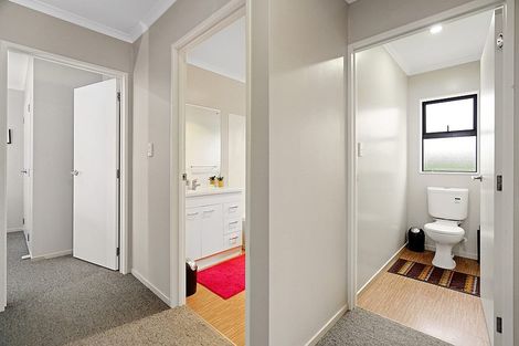 Photo of property in 19 Titch Place, Glen Eden, Auckland, 0602