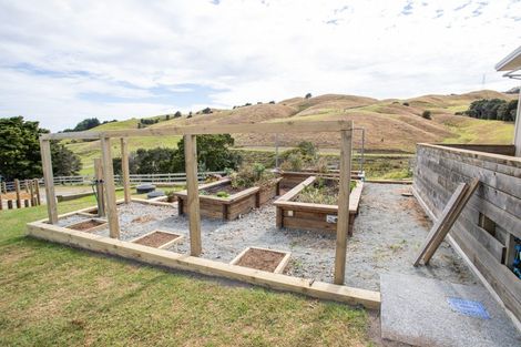 Photo of property in 3354 Kaipara Coast Highway, Glorit, Warkworth, 0984