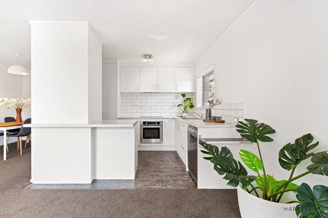 Photo of property in 2/56 Te Atatu Road, Te Atatu South, Auckland, 0610