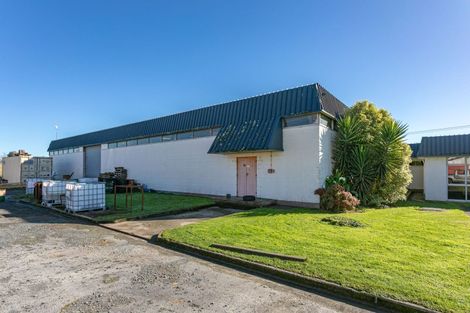 Photo of property in 2 Arohanui Road, Karaka, 2124