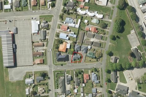 Photo of property in 12 Essex Street, Winton, 9720