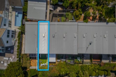 Photo of property in 9/72 Kitchener Road, Milford, Auckland, 0620