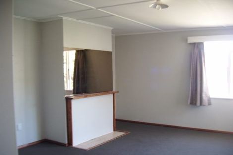 Photo of property in 295 Naenae Road, Naenae, Lower Hutt, 5011