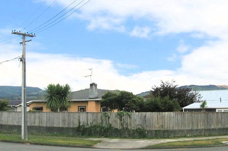 Photo of property in 61 Lane Street, Wallaceville, Upper Hutt, 5018