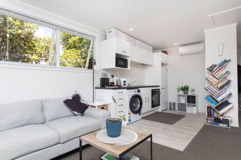 Photo of property in 25 Ries Street, Dannevirke, 4930