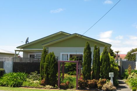 Photo of property in 33b Romilly Street, Westport, 7825