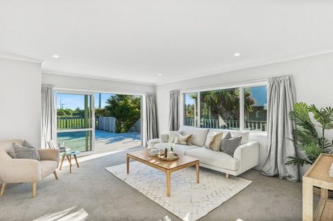 Photo of property in 387 Estuary Road, South New Brighton, Christchurch, 8062