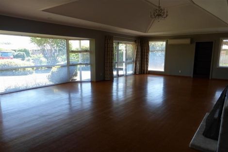 Photo of property in 7 Merle Place, Somerfield, Christchurch, 8024