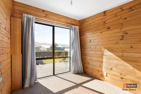Photo of property in 27 Ocean Breeze Drive, Waihi Beach, 3611