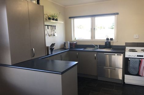 Photo of property in 19 Lipscombe Crescent, Havelock North, 4130