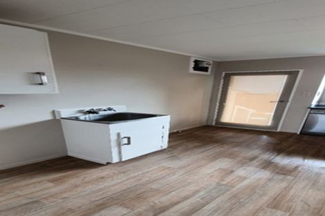 Photo of property in 3/7 Davies Street, Tawa, Wellington, 5028