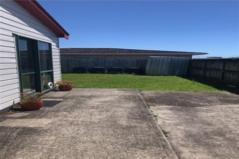Photo of property in 12a Karamu Street, Strandon, New Plymouth, 4312