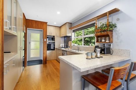 Photo of property in 22 Batchelor Street, Newlands, Wellington, 6037