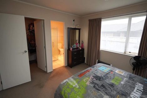 Photo of property in 21 Cleveland Heights, Kelvin Grove, Palmerston North, 4414