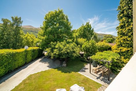 Photo of property in 6 Thomson Street, Arrowtown, 9302