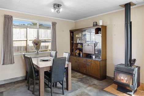 Photo of property in 43 Dixie Street, Te Horo Beach, Otaki, 5581