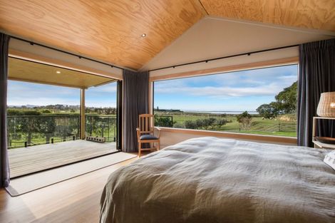 Photo of property in 261b Walker Road East, Aongatete, 3178